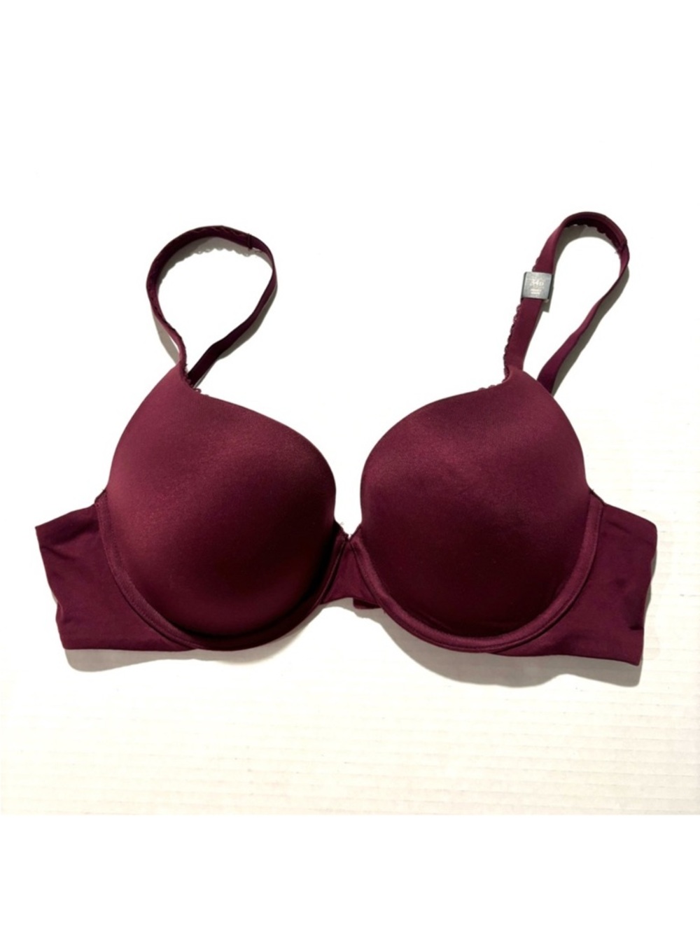 Victoria’s secret Body‎ by Victoria Perfect Shape bra Maroon size 34D NWOT